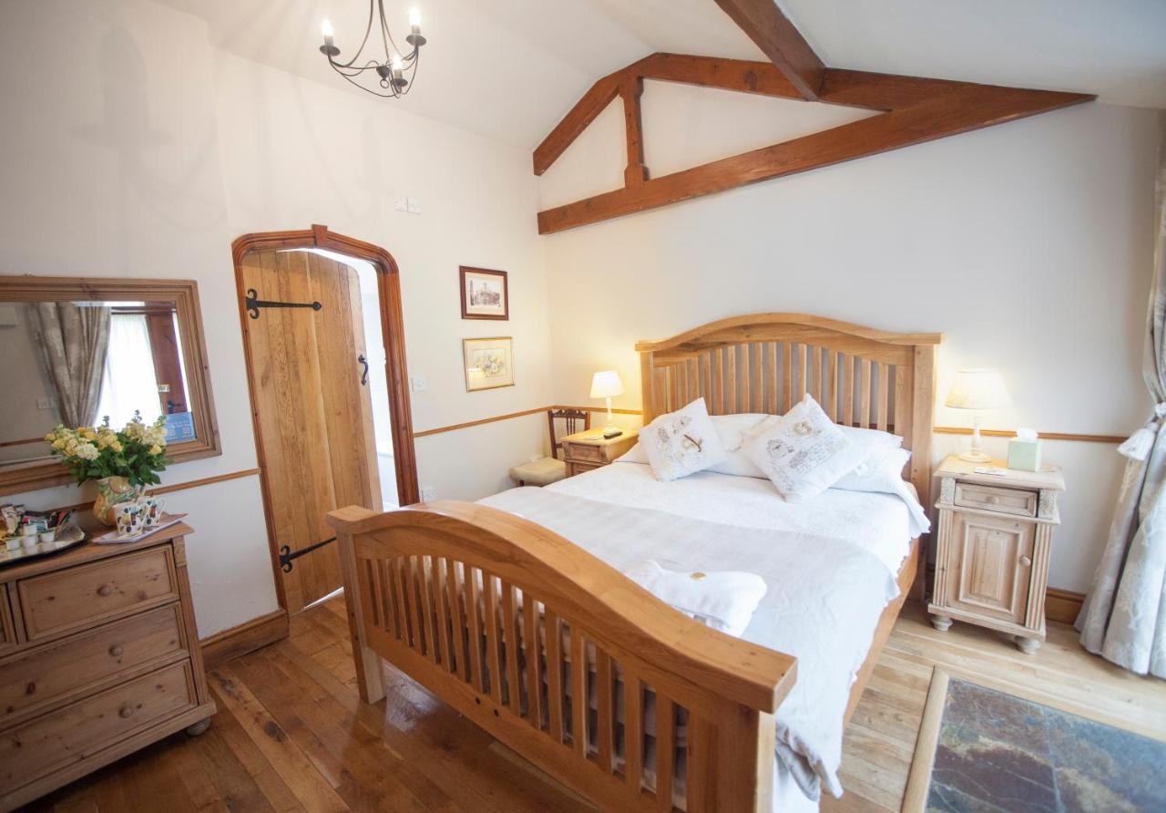 Beeches Farmhouse Country Cottages & Rooms Bradford-On-Avon Luaran gambar